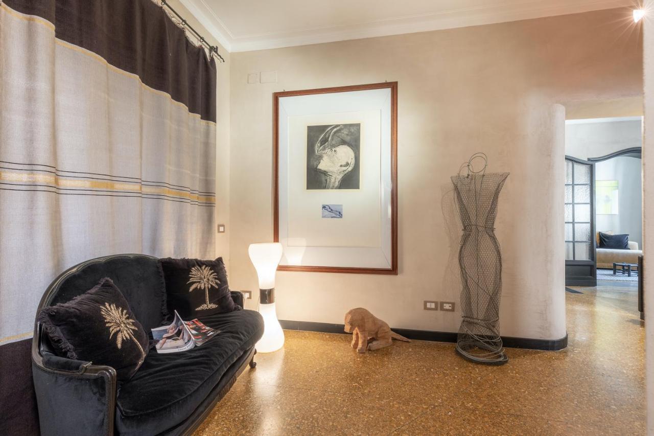 Rome As You Feel - Torre Argentina Art Apartment Екстер'єр фото